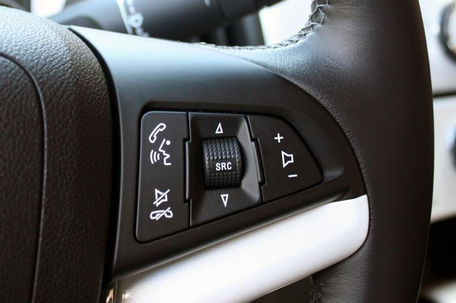  Chevrolet Volt 2011 года  (фото 261 из 356)